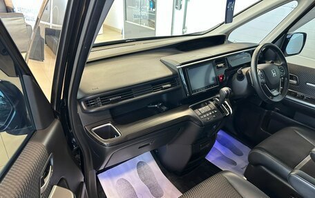 Honda Stepwgn IV, 2016 год, 2 299 000 рублей, 11 фотография