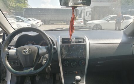 Toyota Corolla, 2010 год, 800 000 рублей, 9 фотография