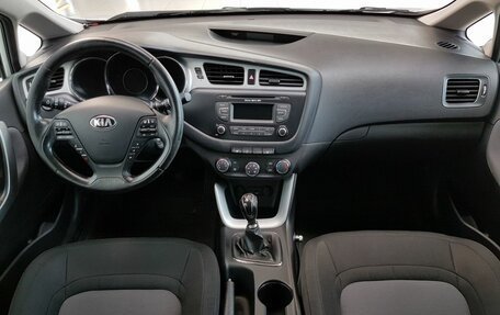 KIA cee'd III, 2013 год, 970 000 рублей, 23 фотография