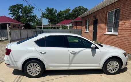 Skoda Octavia, 2017 год, 1 549 000 рублей, 5 фотография