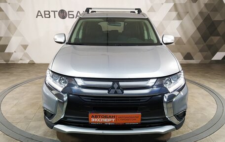 Mitsubishi Outlander III рестайлинг 3, 2018 год, 1 999 000 рублей, 2 фотография