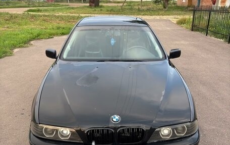 BMW 5 серия, 2001 год, 750 000 рублей, 4 фотография
