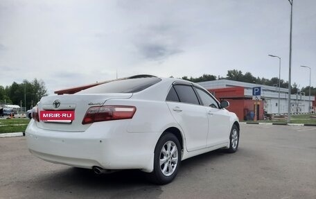 Toyota Camry, 2010 год, 790 000 рублей, 9 фотография