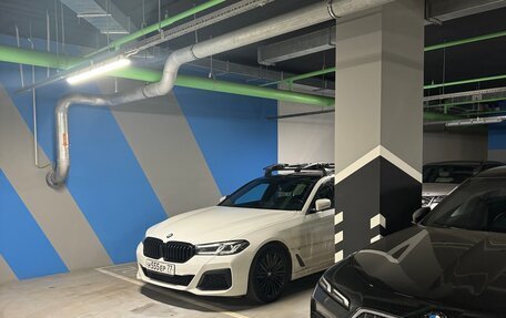 BMW 5 серия, 2021 год, 5 990 000 рублей, 3 фотография