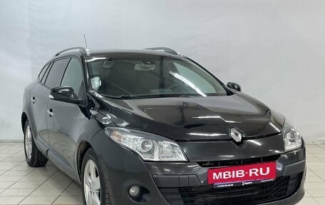 Renault Megane III, 2010 год, 645 000 рублей, 2 фотография