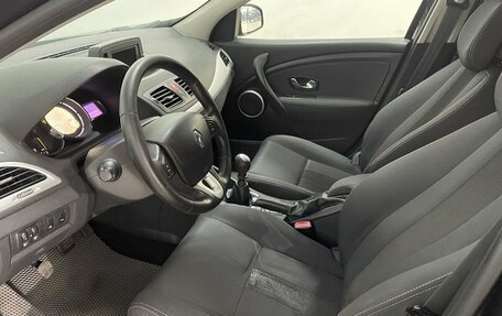 Renault Megane III, 2010 год, 645 000 рублей, 11 фотография