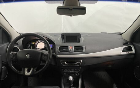 Renault Megane III, 2010 год, 645 000 рублей, 10 фотография