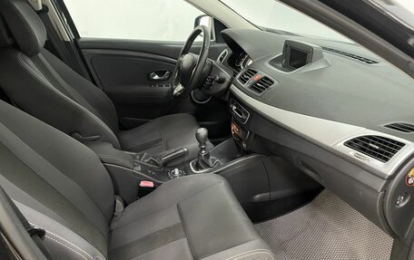 Renault Megane III, 2010 год, 645 000 рублей, 18 фотография