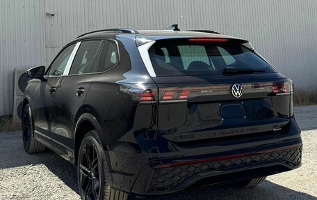 Volkswagen Tiguan, 2025 год, 4 799 000 рублей, 3 фотография