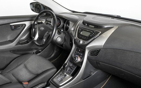 Hyundai Elantra V, 2013 год, 1 050 000 рублей, 4 фотография