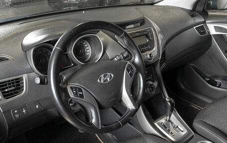 Hyundai Elantra V, 2013 год, 1 050 000 рублей, 3 фотография