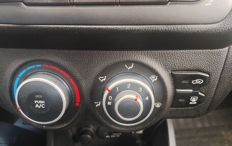 KIA Rio III рестайлинг, 2014 год, 960 000 рублей, 10 фотография