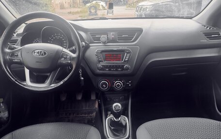 KIA Rio III рестайлинг, 2014 год, 960 000 рублей, 7 фотография