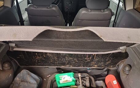 Opel Corsa C рестайлинг, 2001 год, 200 000 рублей, 11 фотография