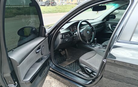 BMW 3 серия, 2006 год, 990 000 рублей, 10 фотография