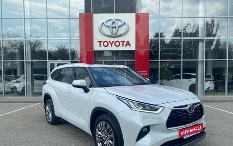 Toyota Highlander, 2025 год, 5 900 000 рублей, 3 фотография