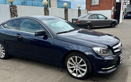 Mercedes-Benz C-Класс, 2013 год, 1 250 000 рублей, 3 фотография