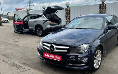 Mercedes-Benz C-Класс, 2013 год, 1 250 000 рублей, 4 фотография