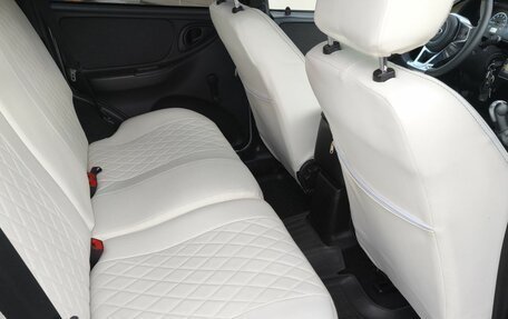 Chevrolet Niva I рестайлинг, 2014 год, 650 000 рублей, 19 фотография