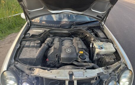 Mercedes-Benz CLK-Класс, 2001 год, 550 000 рублей, 11 фотография