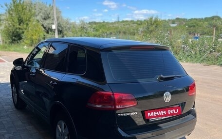 Volkswagen Touareg III, 2012 год, 2 000 000 рублей, 3 фотография
