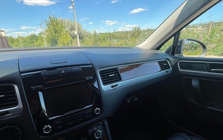 Volkswagen Touareg III, 2012 год, 2 000 000 рублей, 6 фотография