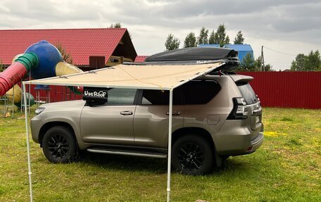 Toyota Land Cruiser Prado 150 рестайлинг 2, 2021 год, 5 410 000 рублей, 3 фотография