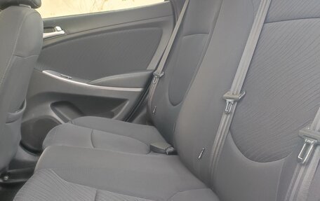 Hyundai Solaris II рестайлинг, 2014 год, 1 150 000 рублей, 8 фотография