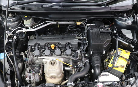 Honda Stream II, 2010 год, 960 000 рублей, 9 фотография