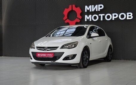 Opel Astra J, 2013 год, 685 000 рублей, 1 фотография