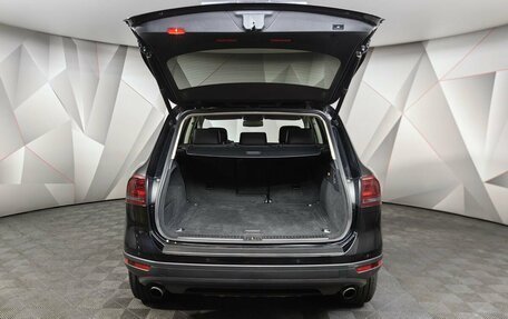Volkswagen Touareg III, 2015 год, 2 398 000 рублей, 19 фотография