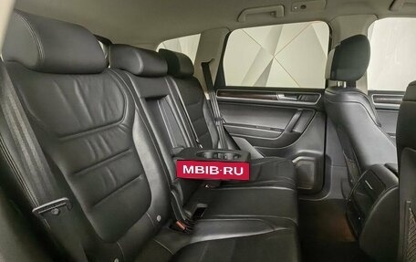 Volkswagen Touareg III, 2015 год, 2 398 000 рублей, 12 фотография