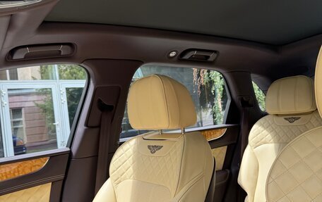 Bentley Bentayga I, 2018 год, 12 750 000 рублей, 21 фотография