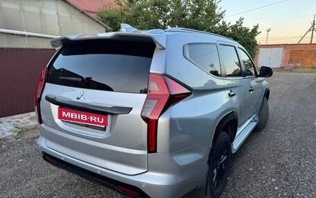 Mitsubishi Pajero Sport III рестайлинг, 2022 год, 4 600 000 рублей, 4 фотография