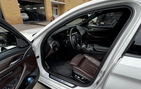 BMW 5 серия, 2019 год, 5 000 000 рублей, 8 фотография