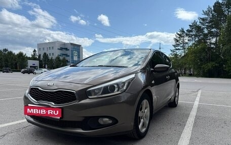 KIA cee'd III, 2014 год, 950 000 рублей, 3 фотография