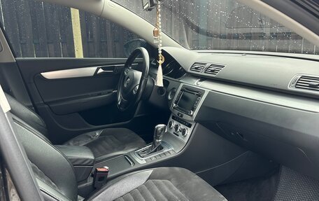 Volkswagen Passat B7, 2012 год, 1 350 000 рублей, 8 фотография