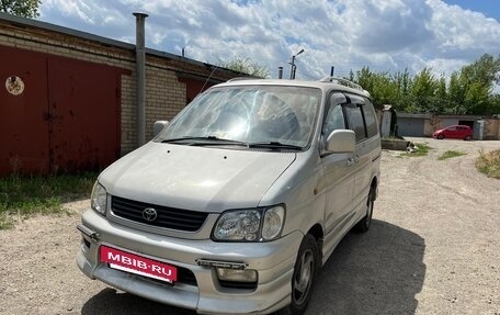 Toyota Town Ace III, 1999 год, 450 000 рублей, 2 фотография
