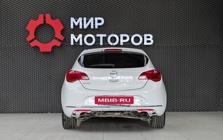 Opel Astra J, 2013 год, 685 000 рублей, 5 фотография