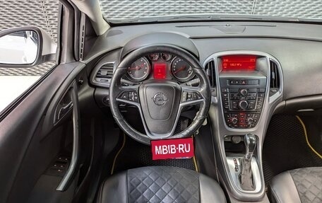 Opel Astra J, 2013 год, 685 000 рублей, 12 фотография