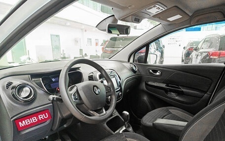 Renault Kaptur I рестайлинг, 2016 год, 1 073 000 рублей, 20 фотография