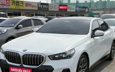 BMW 5 серия, 2023 год, 5 490 000 рублей, 1 фотография