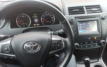 Toyota Camry, 2016 год, 1 900 000 рублей, 1 фотография
