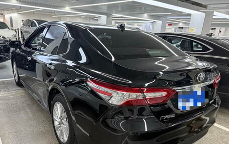 Toyota Camry, 2022 год, 2 190 000 рублей, 5 фотография