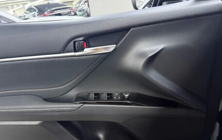 Toyota Camry, 2022 год, 2 190 000 рублей, 6 фотография