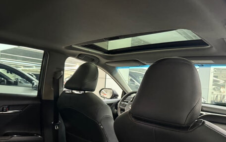 Toyota Camry, 2022 год, 2 190 000 рублей, 13 фотография
