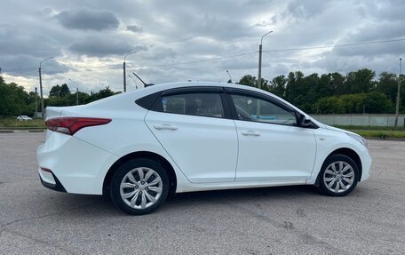 Hyundai Solaris II рестайлинг, 2019 год, 1 100 000 рублей, 21 фотография