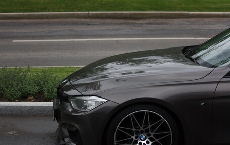 BMW 3 серия, 2013 год, 1 800 000 рублей, 21 фотография