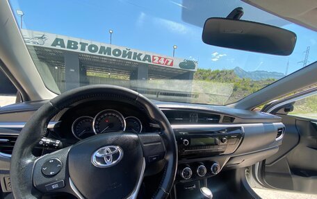 Toyota Corolla, 2013 год, 1 250 000 рублей, 5 фотография
