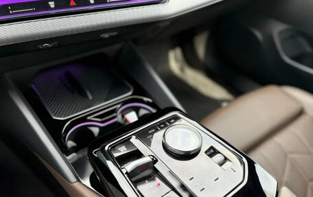 BMW 5 серия, 2023 год, 5 490 000 рублей, 8 фотография